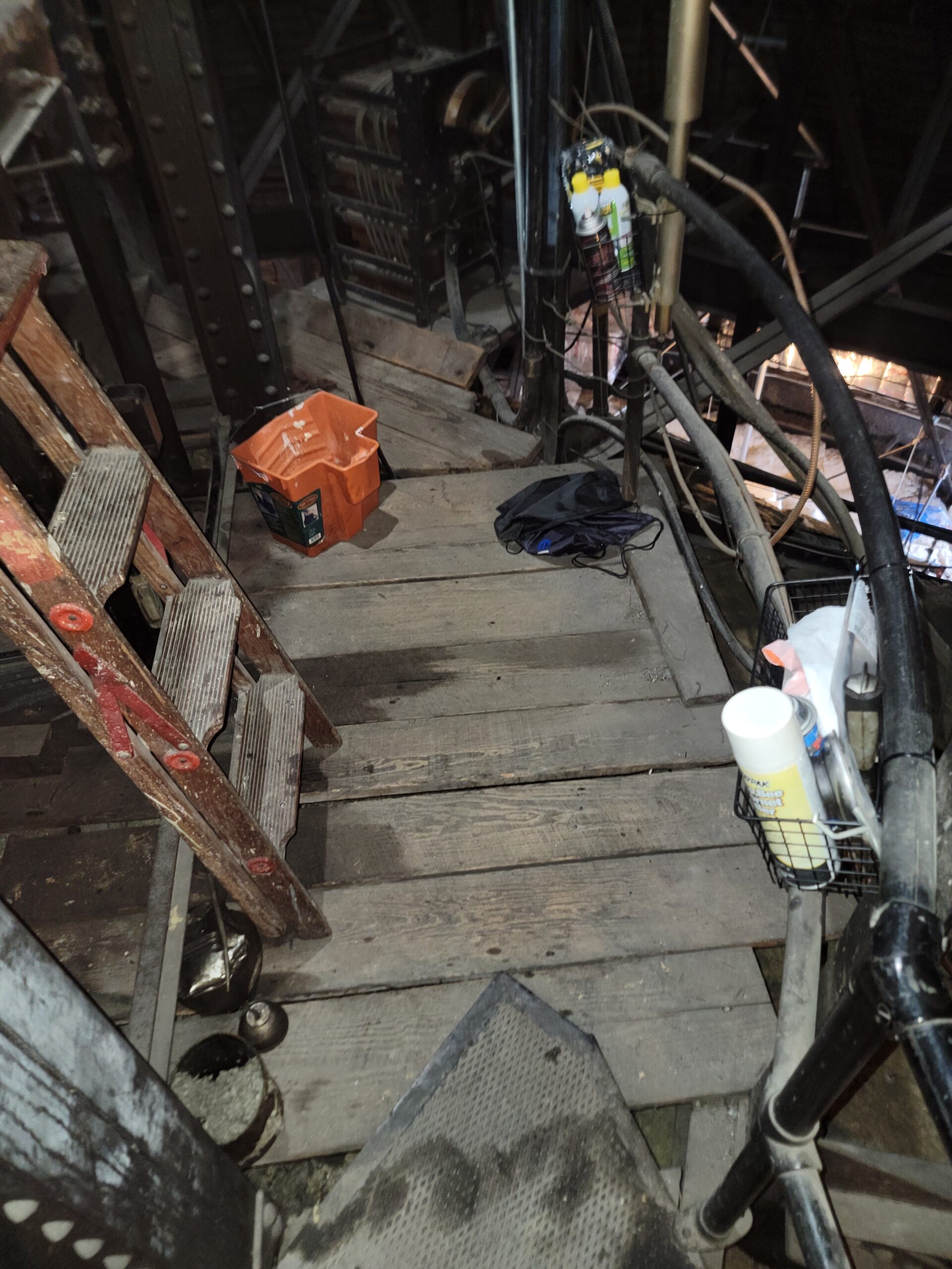 New Bins to the right - Ancient ladder to the left